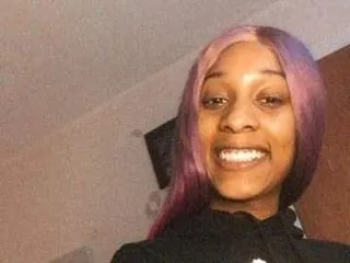 Image de profil du modèle de webcam SkittlesRainbow