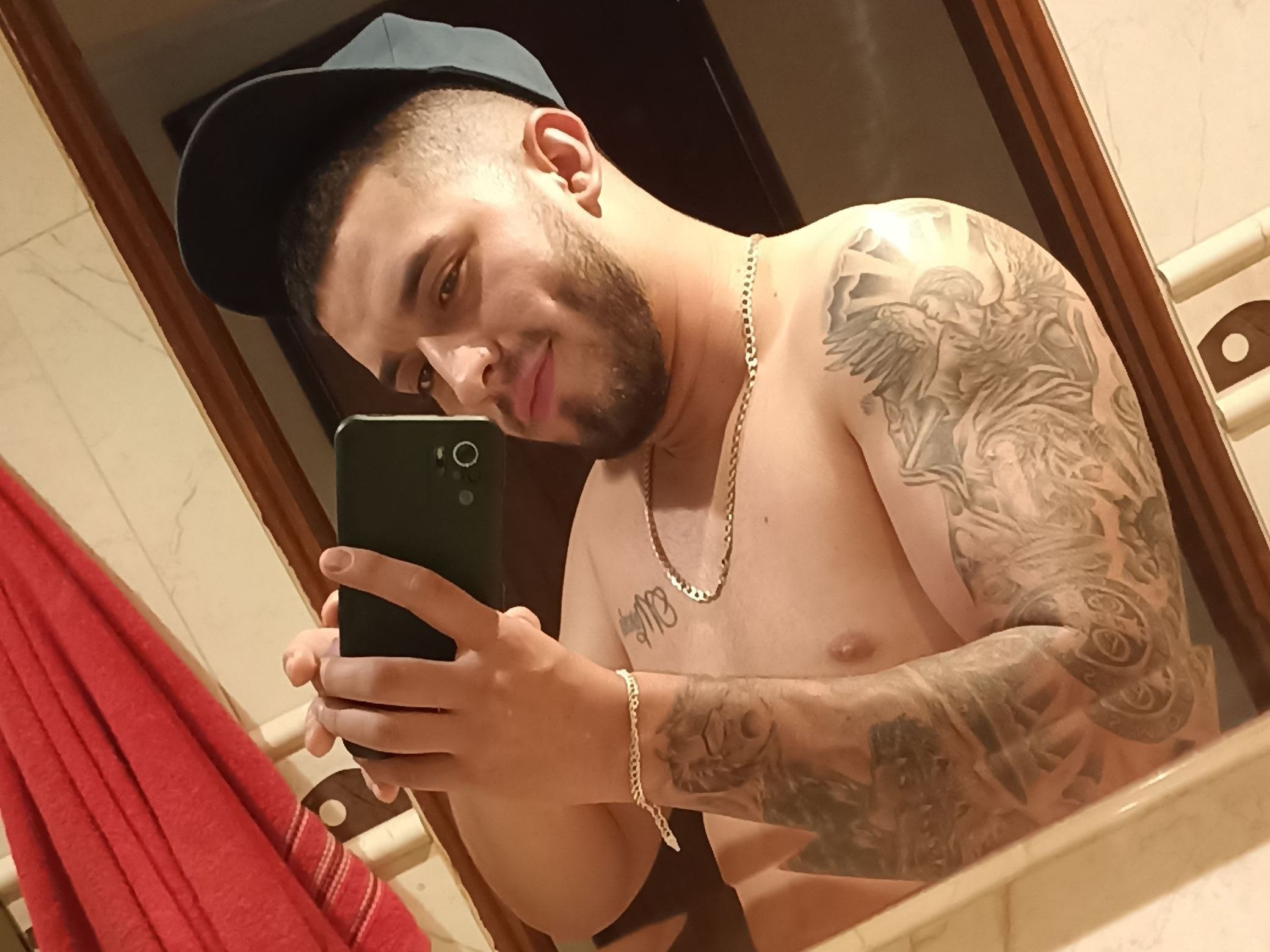 Santiagopierc20 profilbild på webbkameramodell