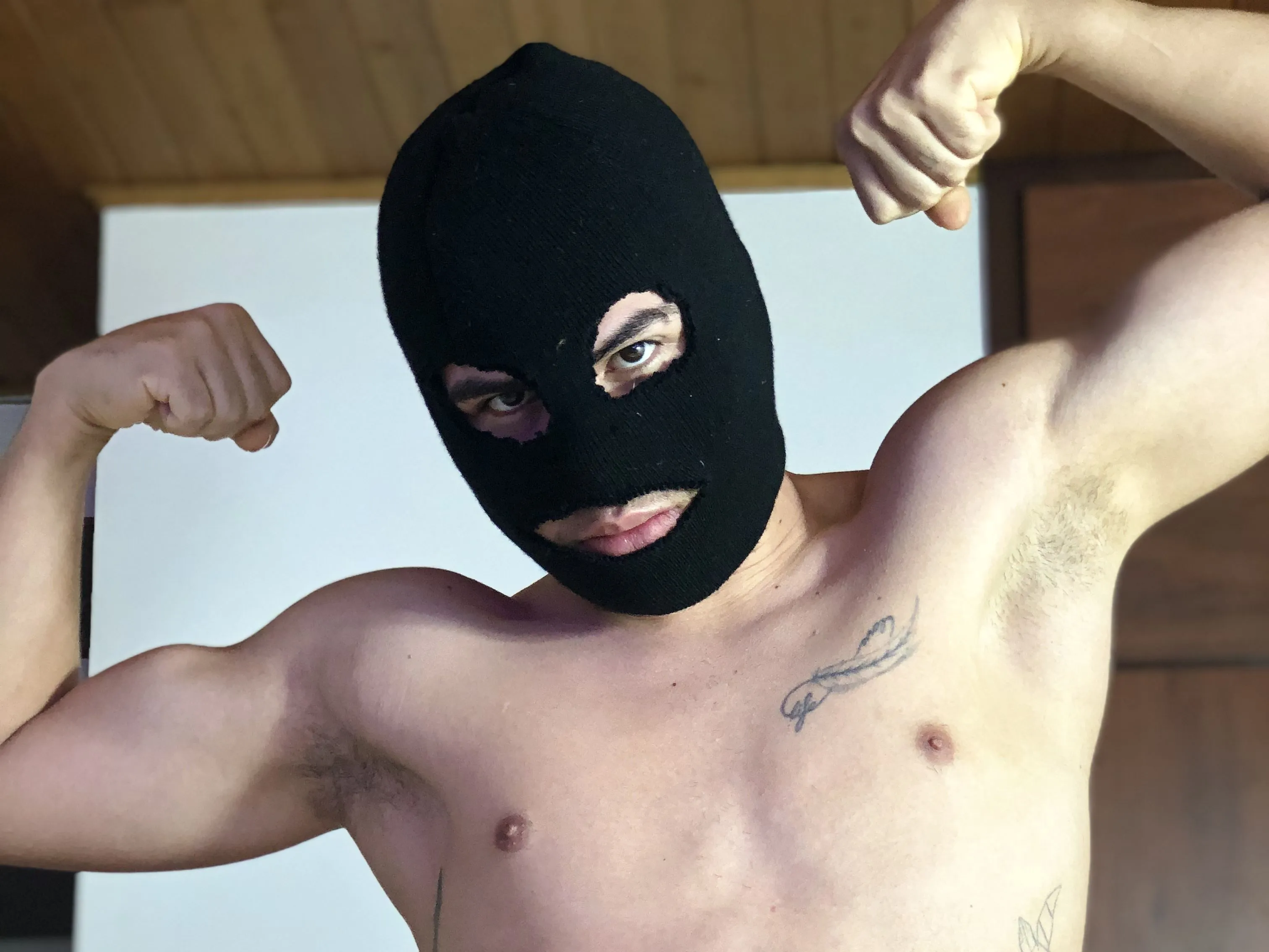 Imagen de perfil de modelo de cámara web de JuanesChris