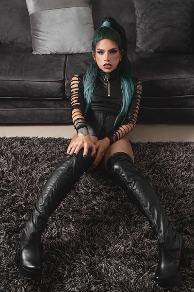 Interprète IVANISSBIGCOCK Photo 8