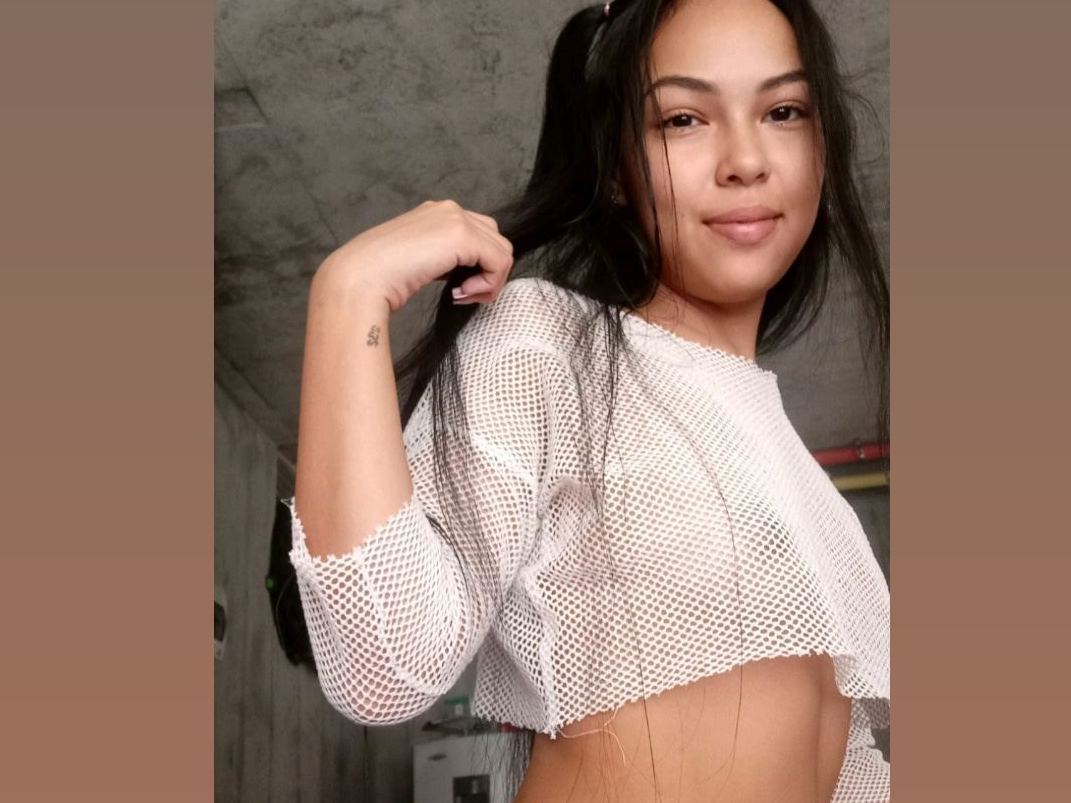 Imagen de perfil de modelo de cámara web de LollaHarper