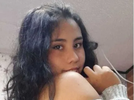 NicolleCavill immagine del profilo del modello di cam