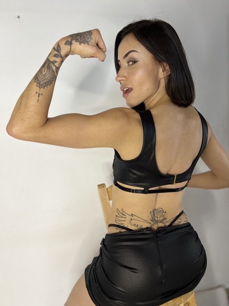 Performer ConieFerrer Photo 11