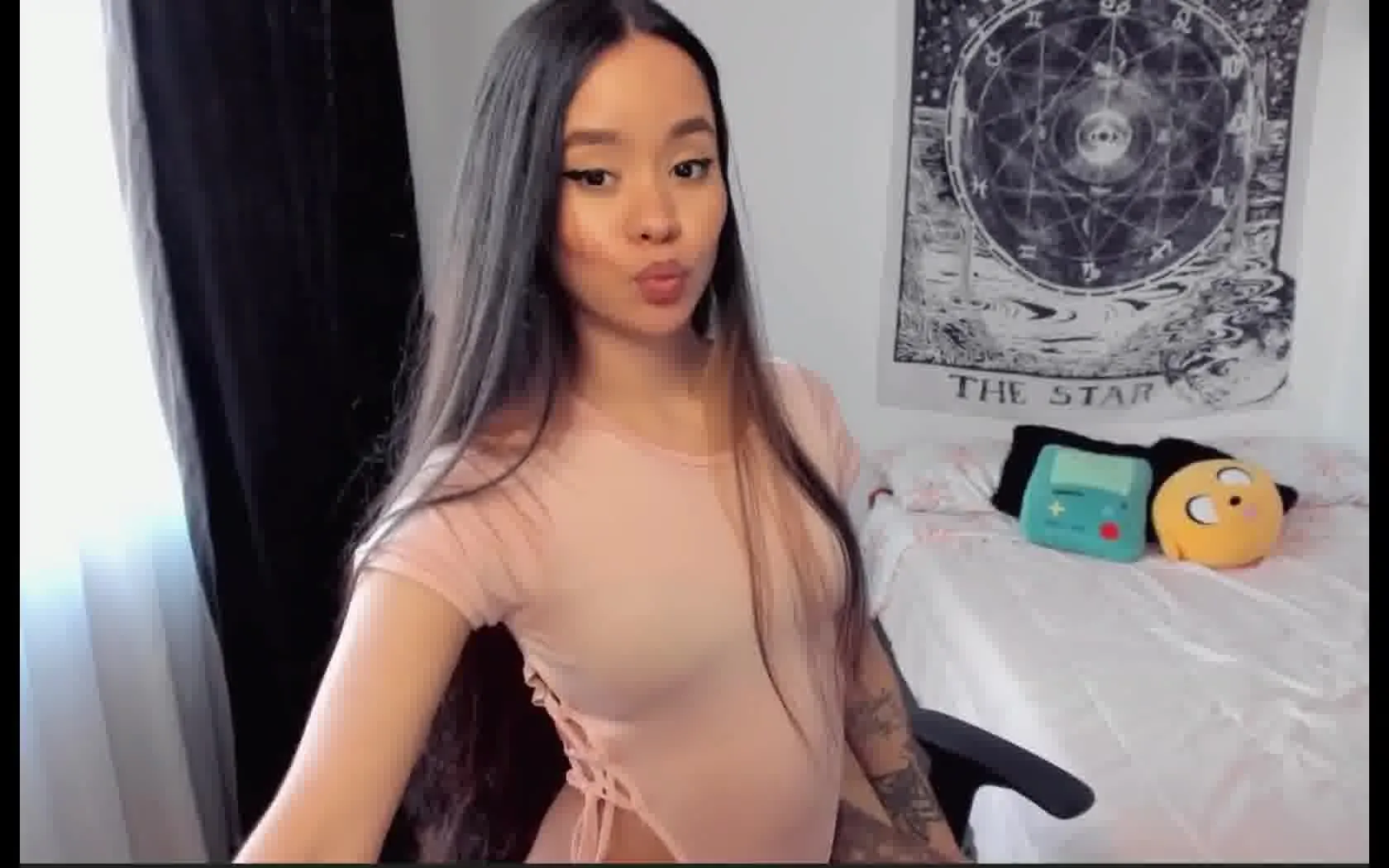 Artiest NinaBrooke Video 1