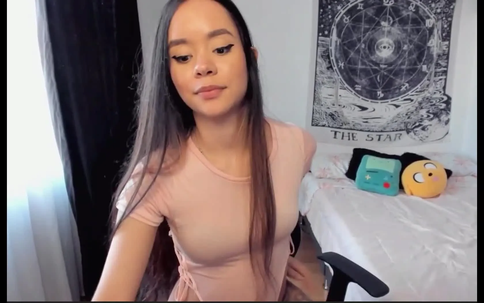 Performer NinaBrooke Video 1