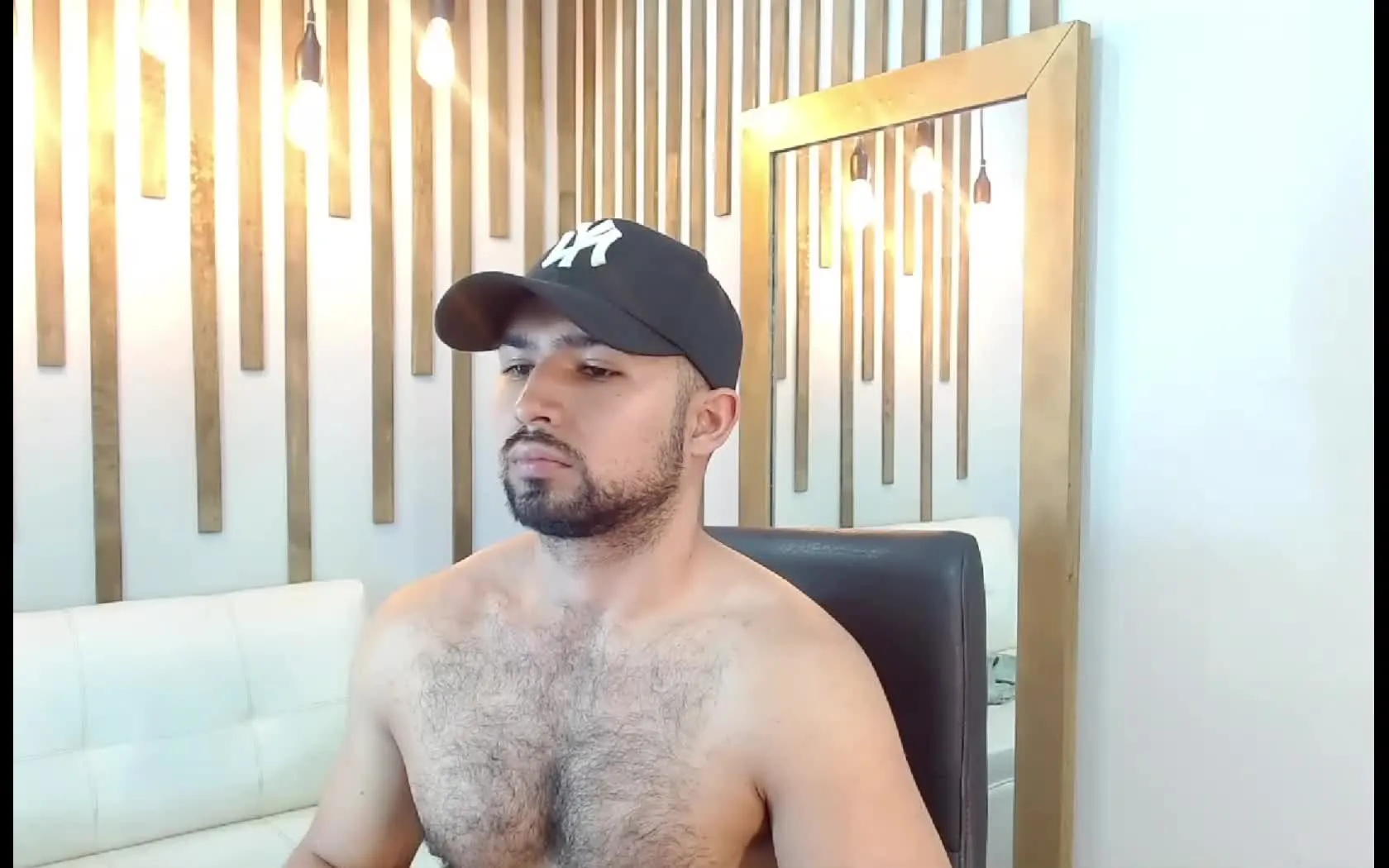 Utøver ethaanjones Video 1