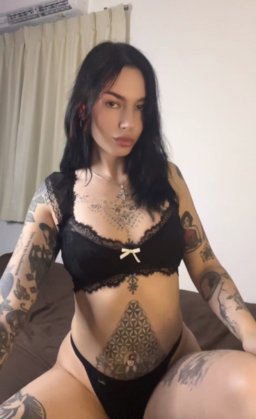 Artista AurielPixie Foto 2