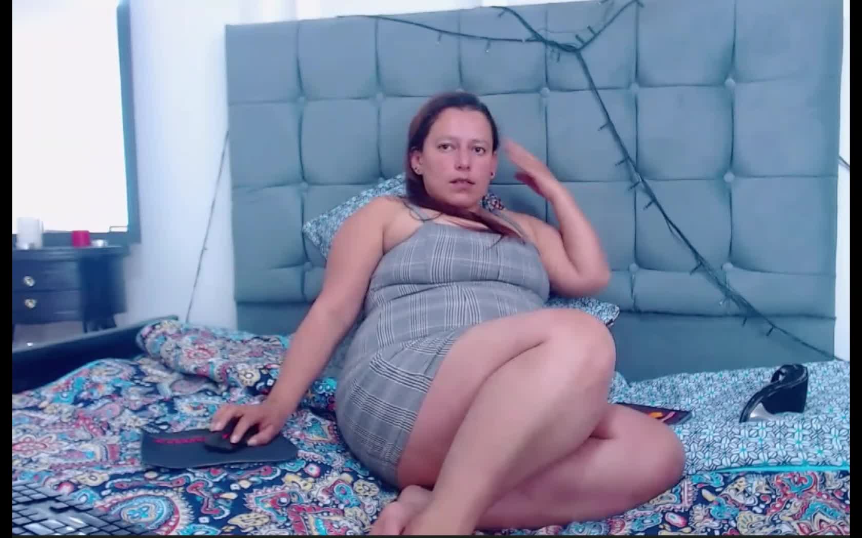 Artist DIANALOZANO Video 1
