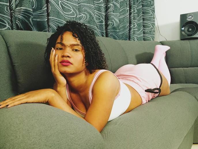 Imagen de perfil de modelo de cámara web de Nathalyanal