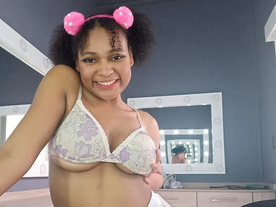 SweetMell profielfoto van cam model