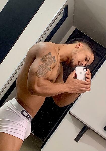 Darsteller roccohardd18 Foto 6