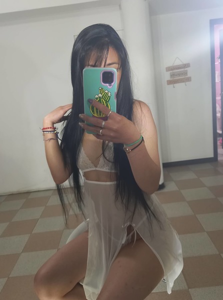 Artista LucyPettite Foto 12