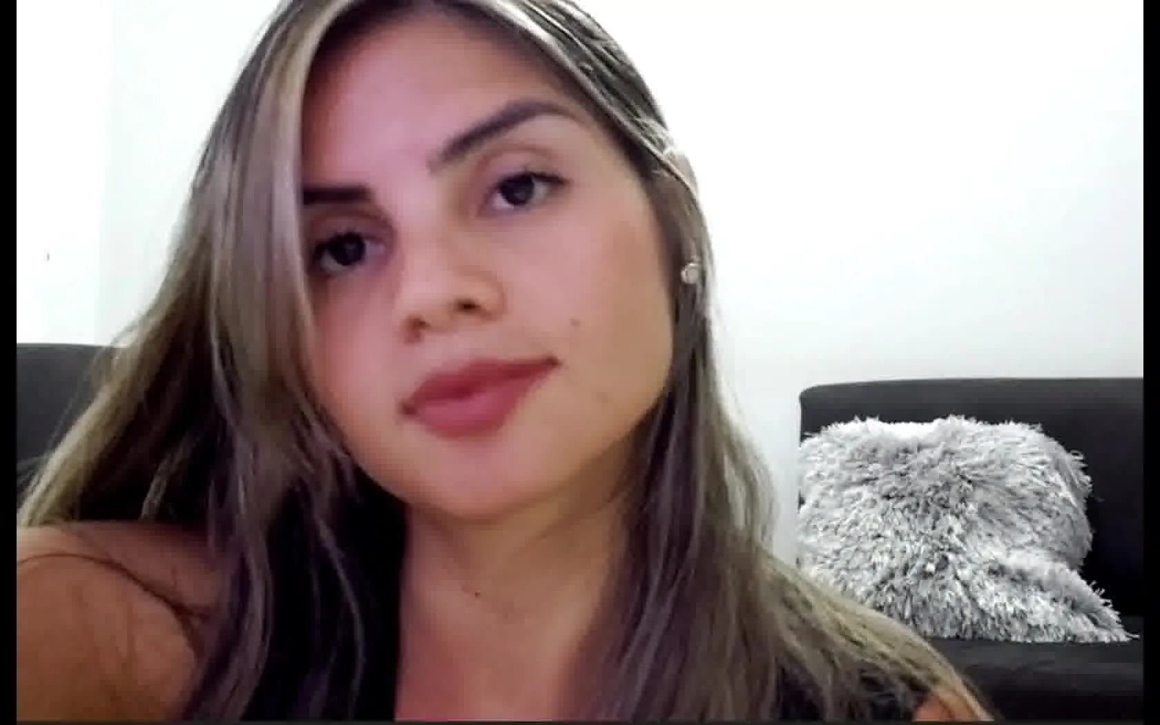 Artista SaraahRosse Video 1