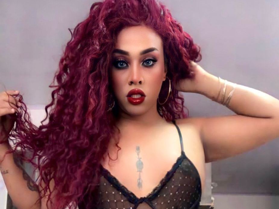 Foto de perfil de modelo de webcam de SahsaDilacour