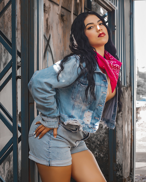 Darsteller arianacollins Foto 12