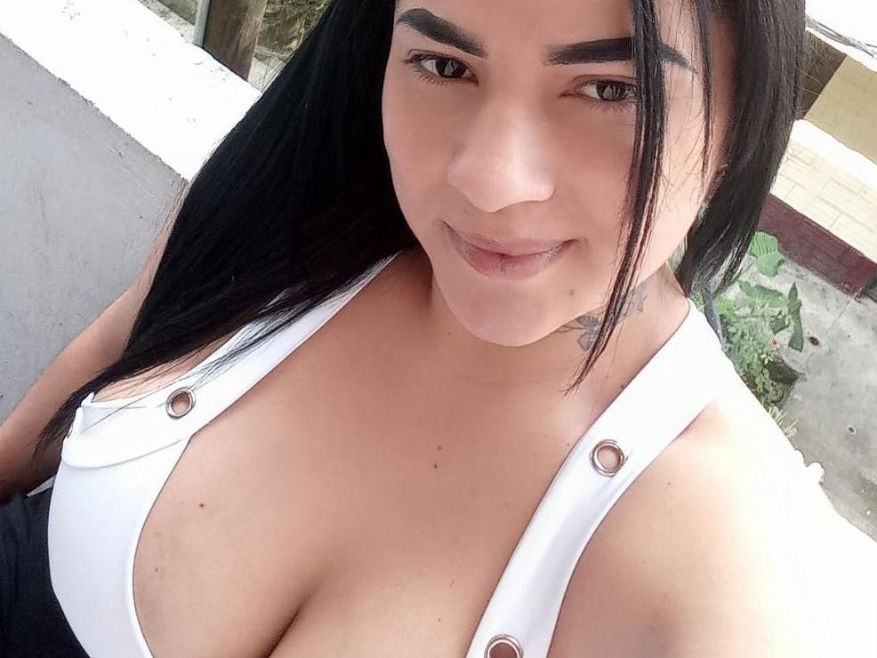 Imagen de perfil de modelo de cámara web de SofiaFerreer18