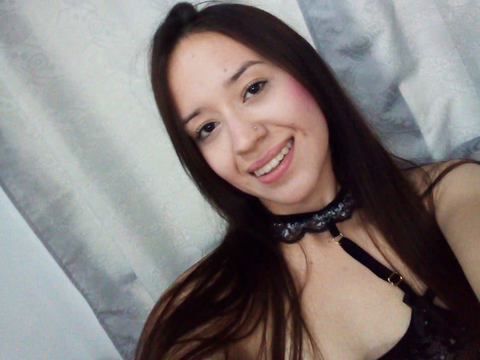 Foto de perfil de modelo de webcam de sintiaevans 