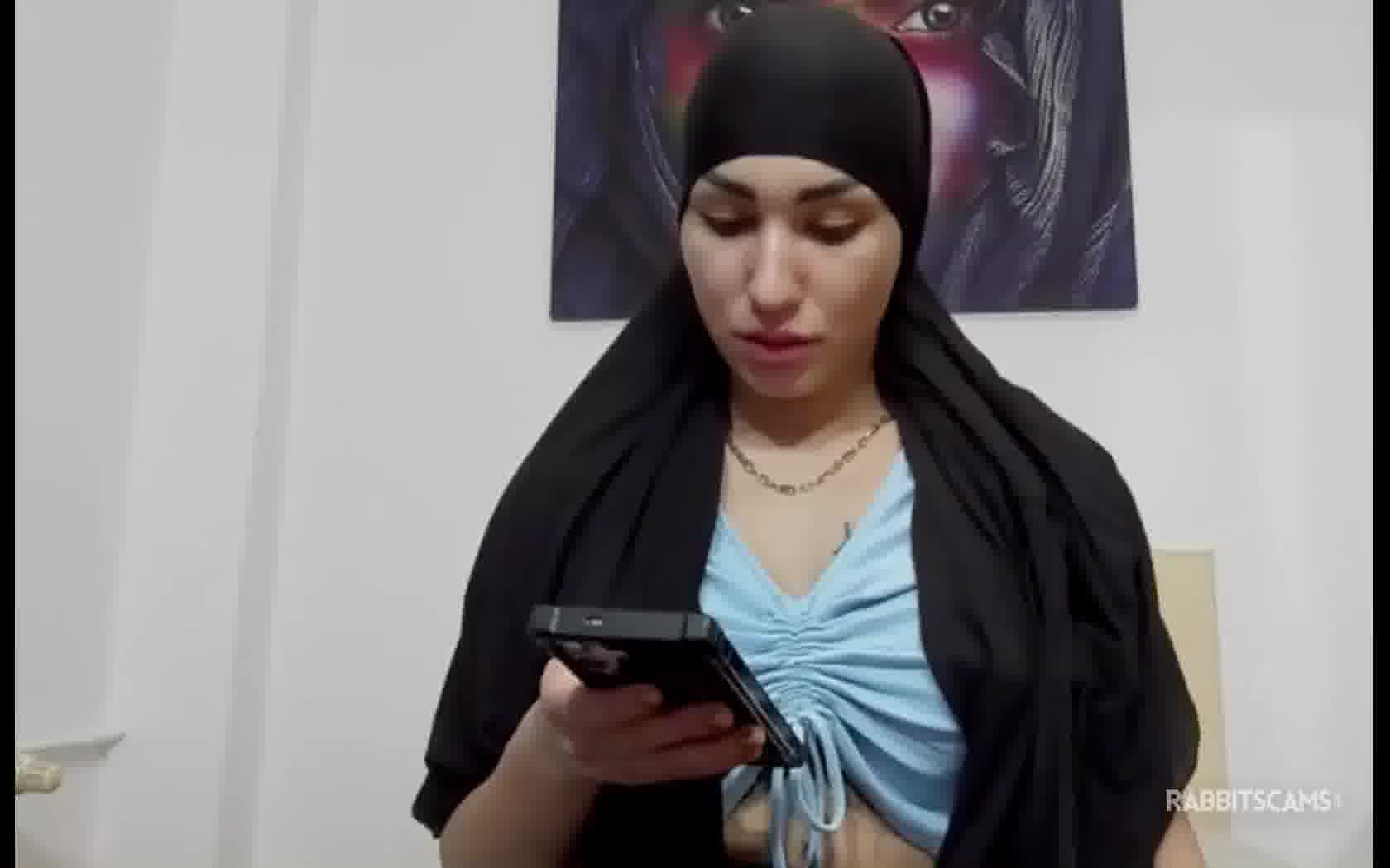Artist ElyshaGold Video 1