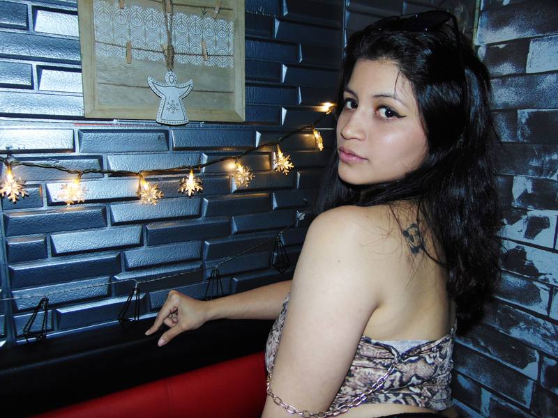 Performer KataRedSex Photo 8