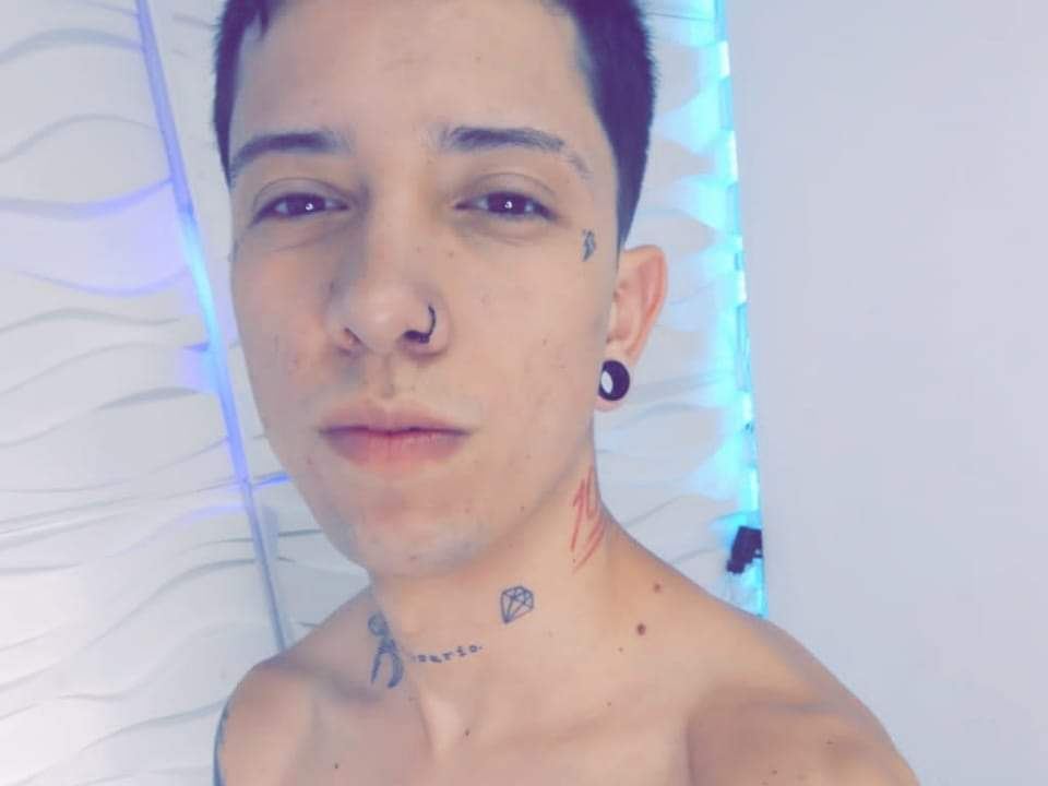 Foto de perfil de modelo de webcam de MarcPraga 