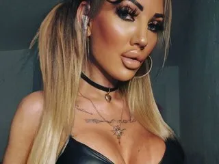 BritishTastyCherryxo