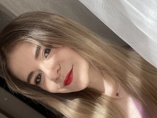 LunaKrismas profielfoto van cam model 
