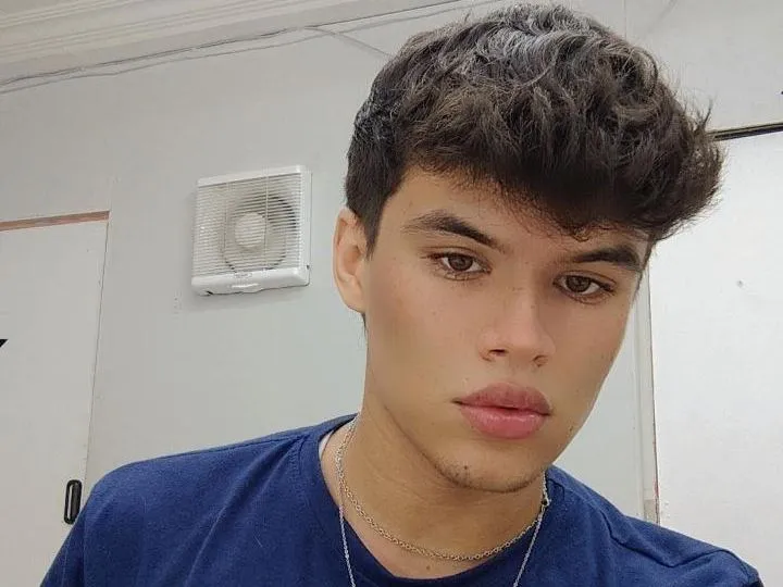 Image de profil du modèle de webcam MikeGrainger