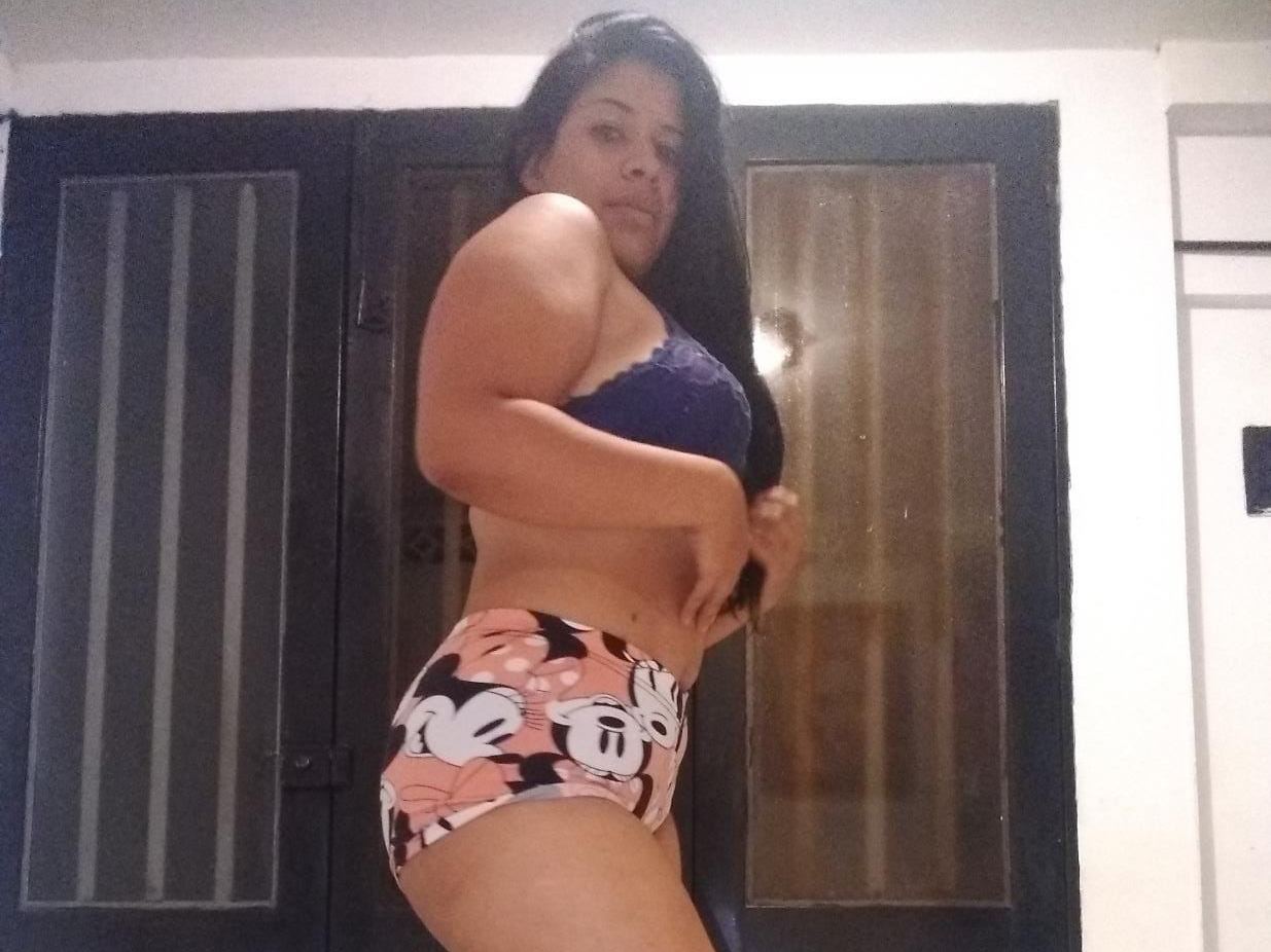 Foto de perfil de modelo de webcam de AntonellaCox 