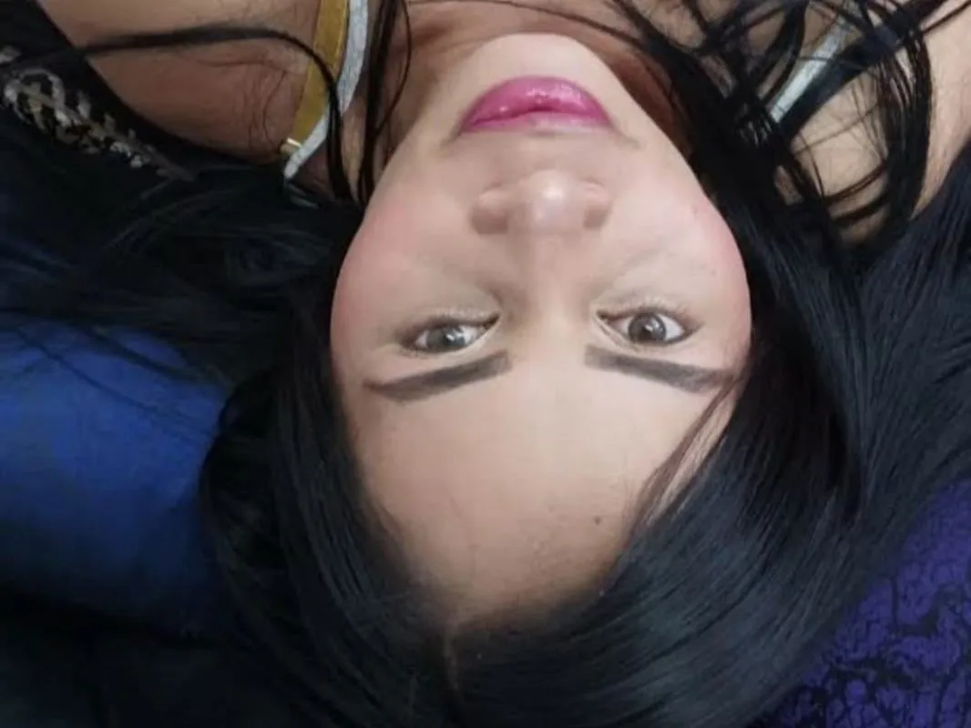 Profilbilde av akirasweet69 webkamera modell