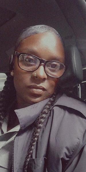 Intérprete DarkSkinGurl Foto 1