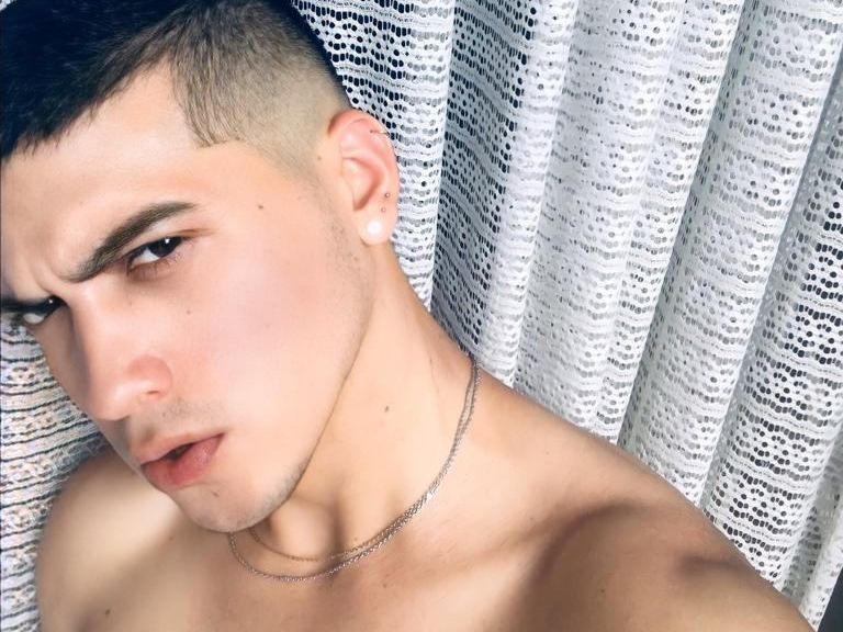 Foto de perfil de modelo de webcam de PeterMartinez 