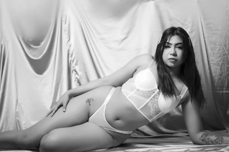 Performer MiaSuki Photo 3