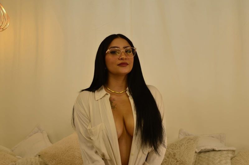 Interprete NinaHolly Foto 3