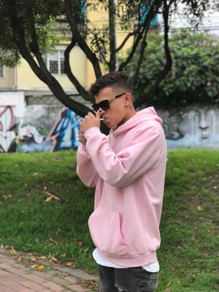 Performer RogerCockx Photo 6