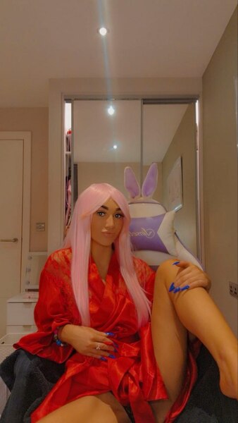 Artist CutePixieCherry Foto 7