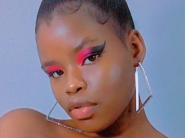 LeahNympho profielfoto van cam model