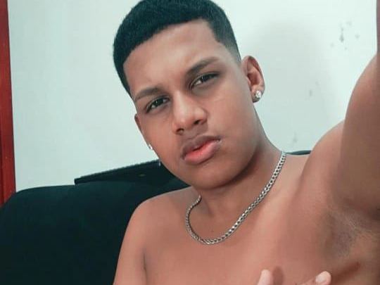 SexBoy019 Profilbild des Cam-Modells 