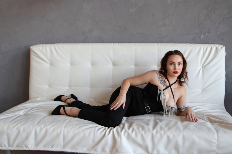 Performer AmeliaDiamond Photo 8