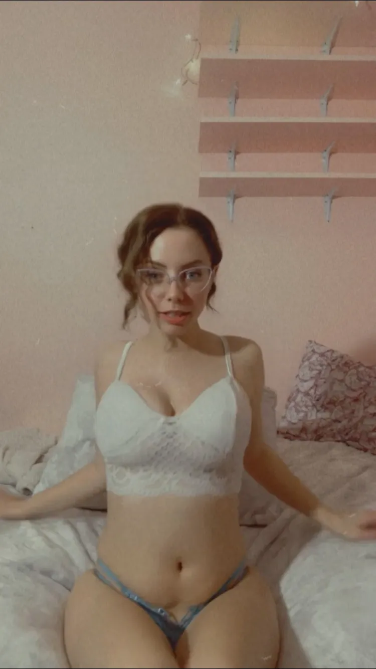 Interprète ChloeEllaaa Photo 10