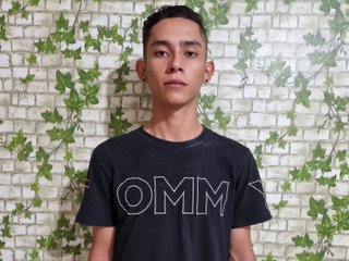 chicocartira profilbild på webbkameramodell