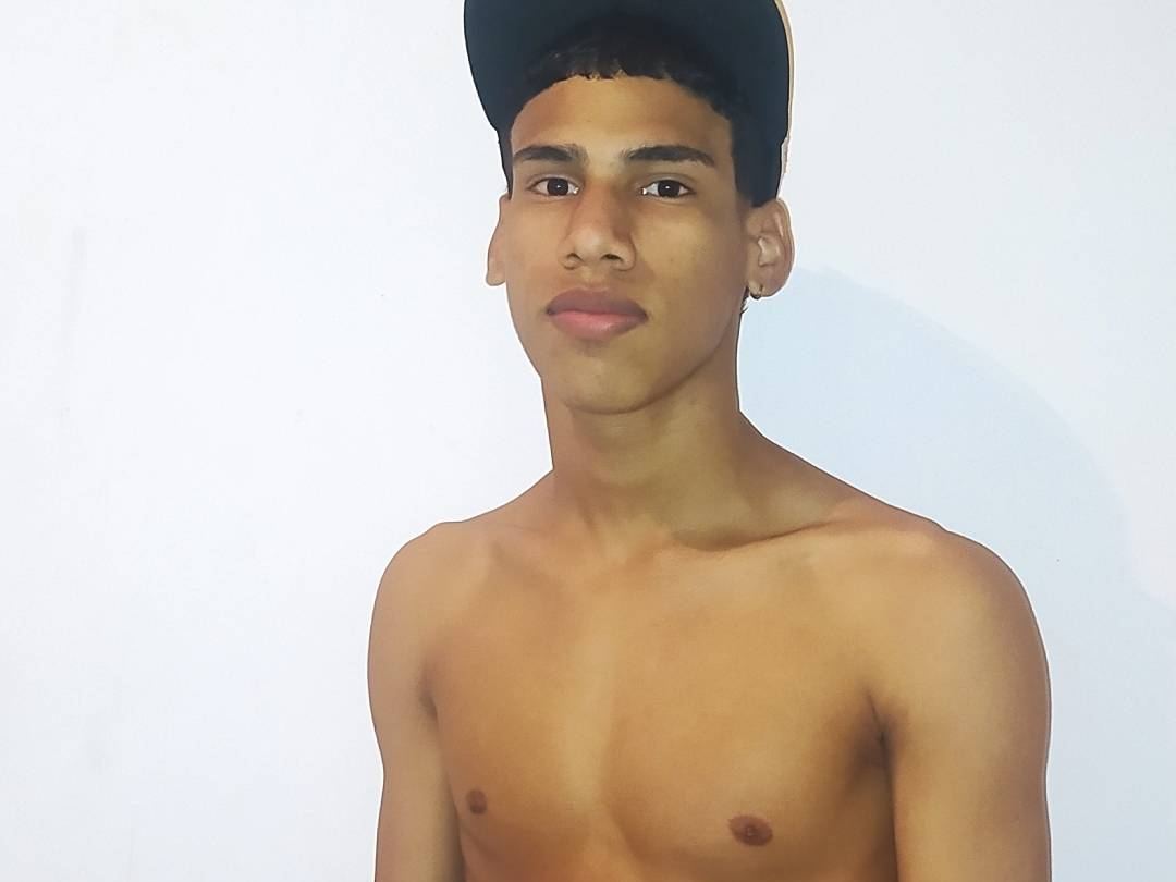 Foto de perfil de modelo de webcam de ianndiorsex 