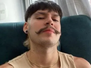MagnusRyder profielfoto van cam model