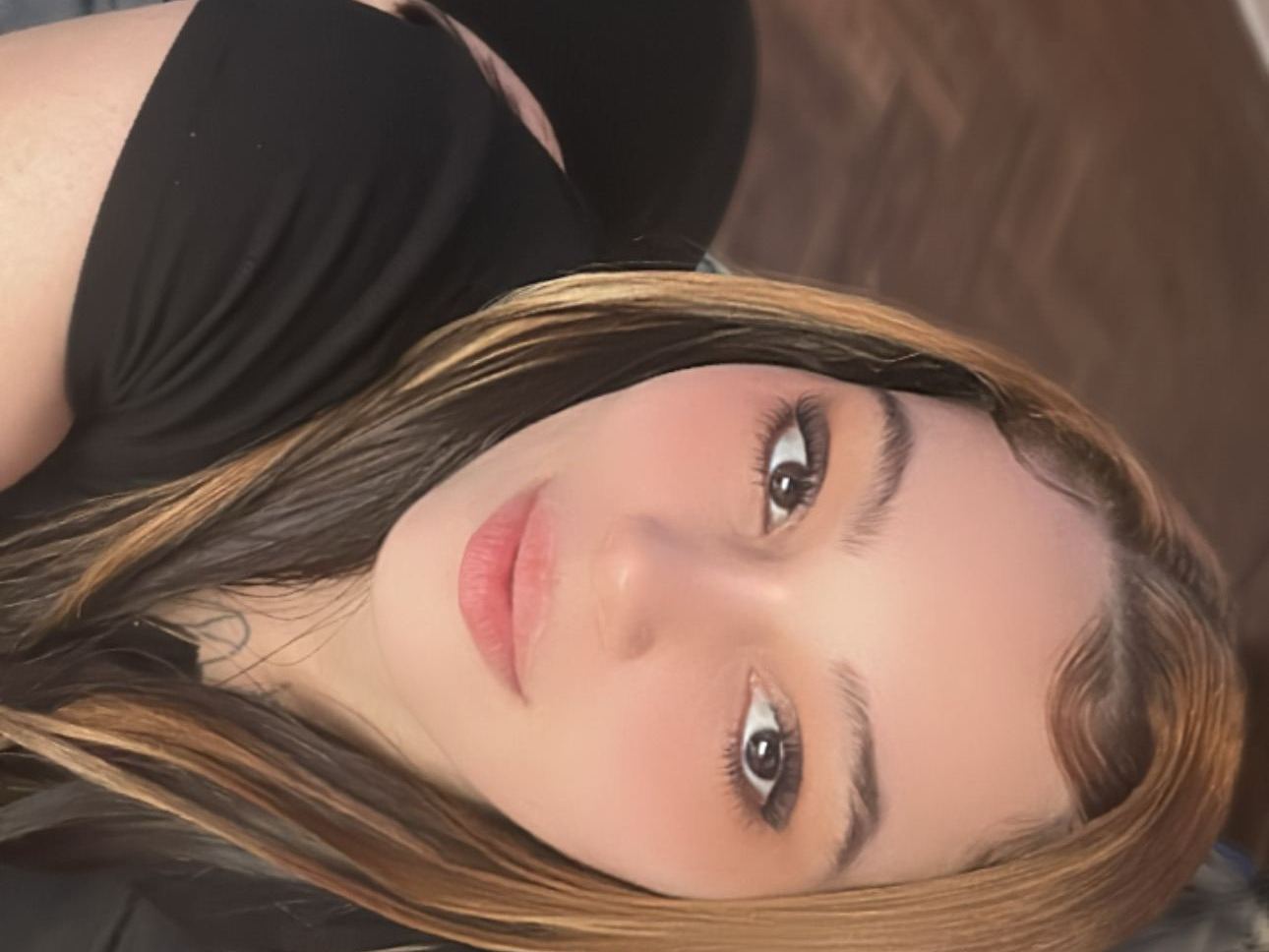 Image de profil du modèle de webcam SapphireStorm