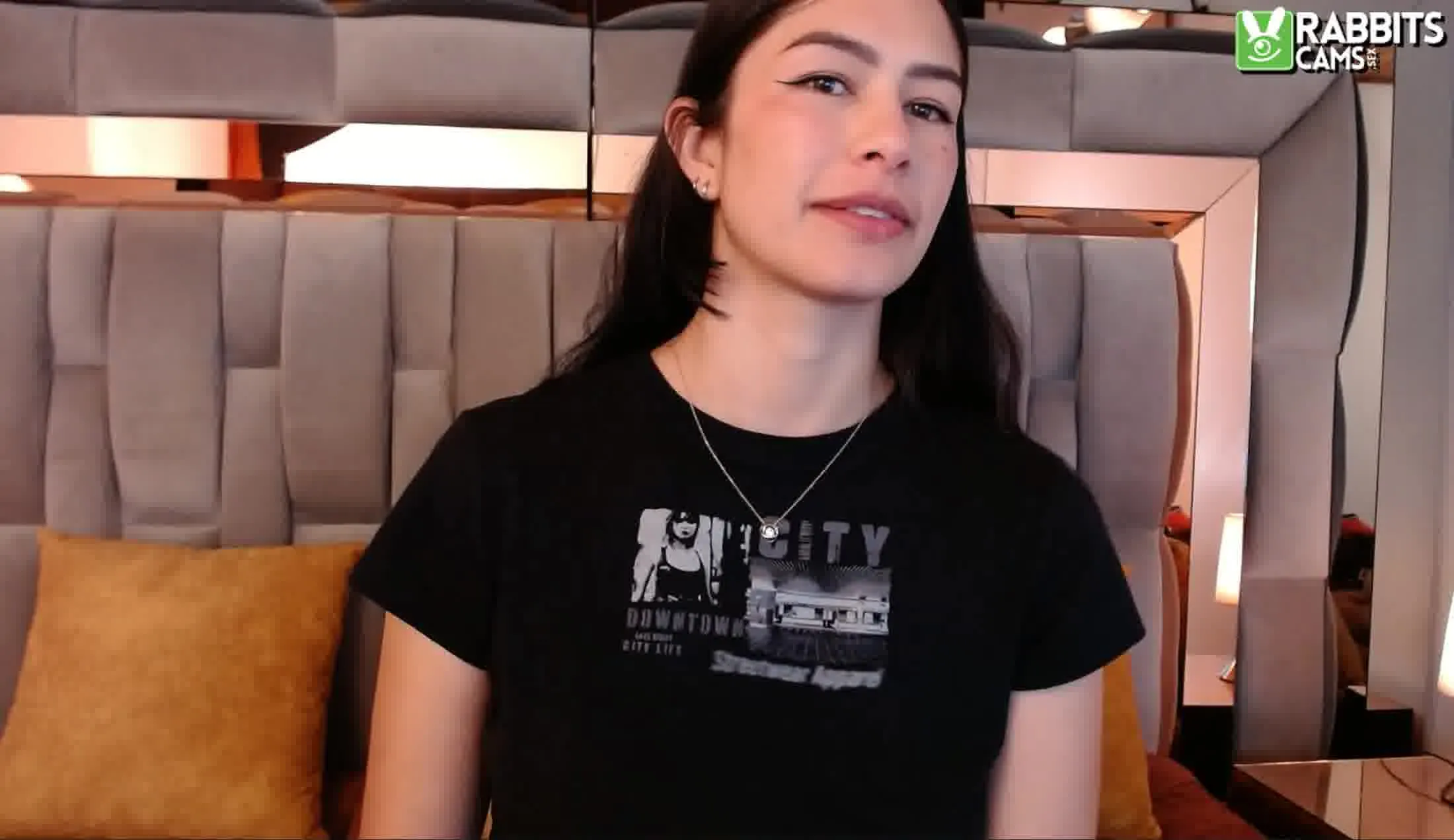 Performer DulcemiaWalk Video 1