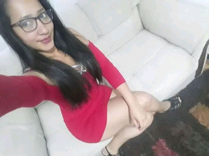 Foto de perfil de modelo de webcam de lolakarrerocl 