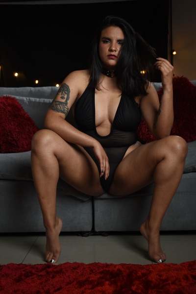 Performer GaiaThompson Photo 1