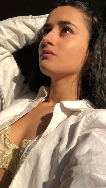 Performer Amanda101 Photo 6