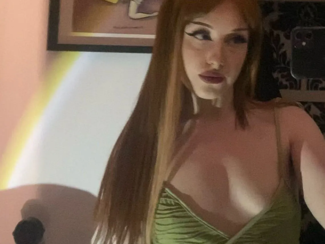 Imagen de perfil de modelo de cámara web de RosealinaRaeRaw