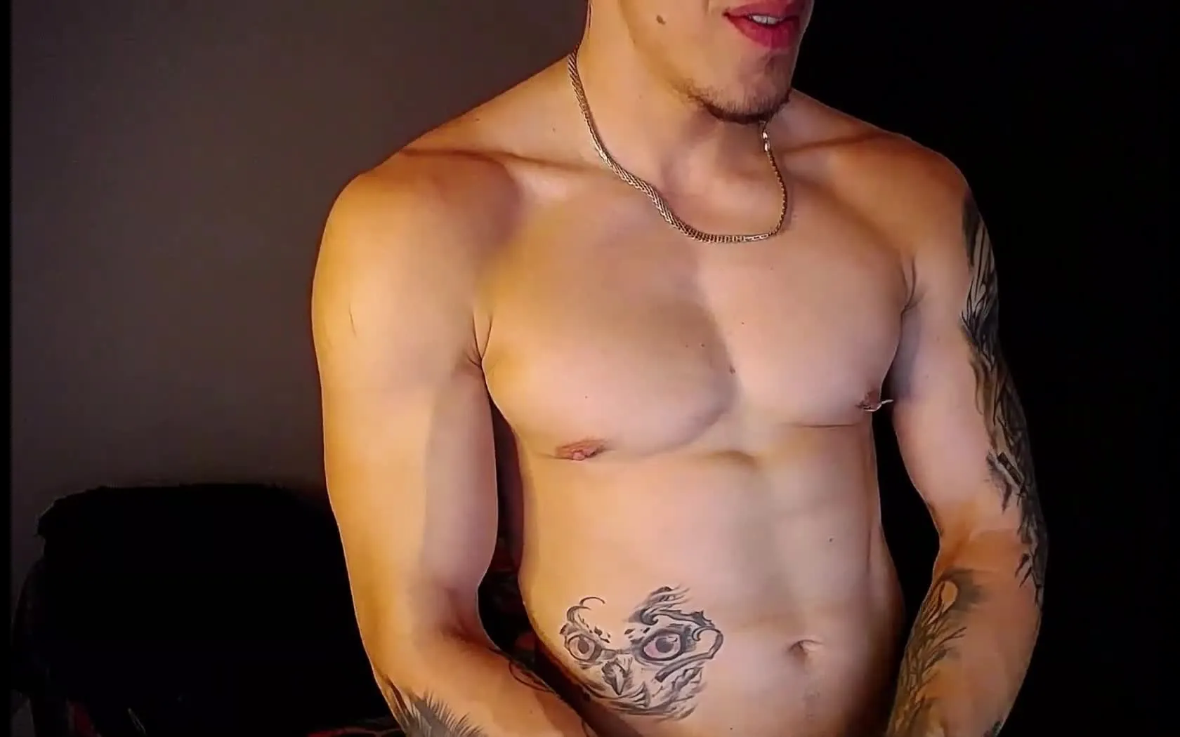 Intérprete strongboyxl Video 2