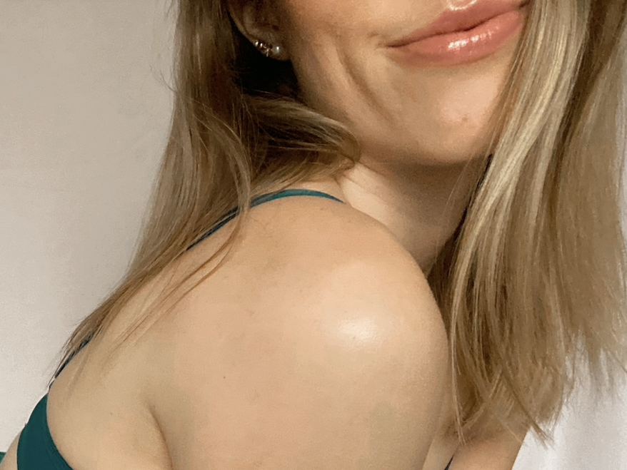 angeldazeee immagine del profilo del modello di cam